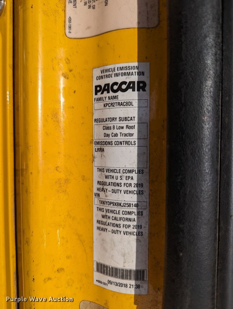 image for item MY9456 2019 Kenworth T680  semi truck