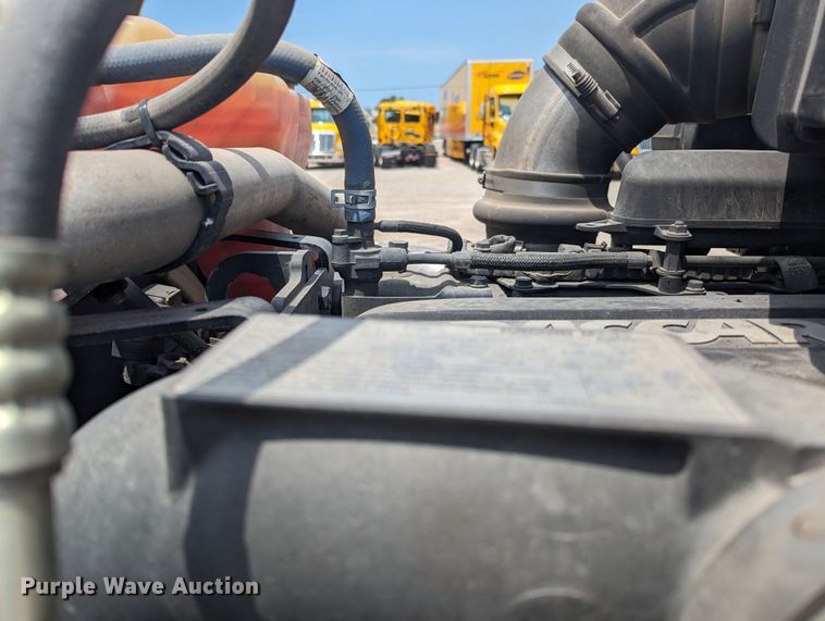 image for item MY9457 2019 Kenworth T680  semi truck