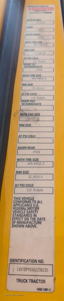 image for item MY9457 2019 Kenworth T680  semi truck