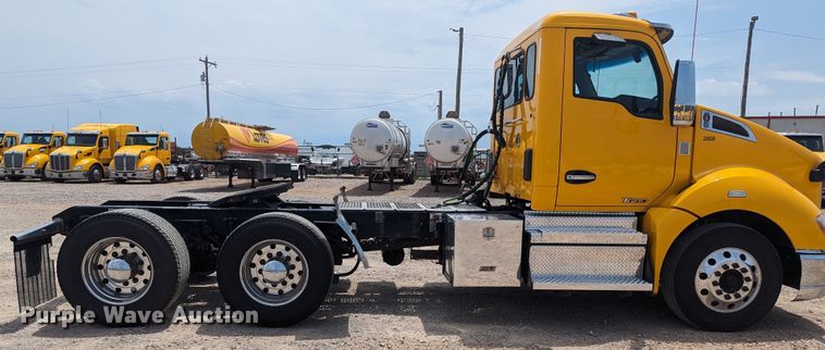 image for item MY9458 2019 Kenworth T680  semi truck