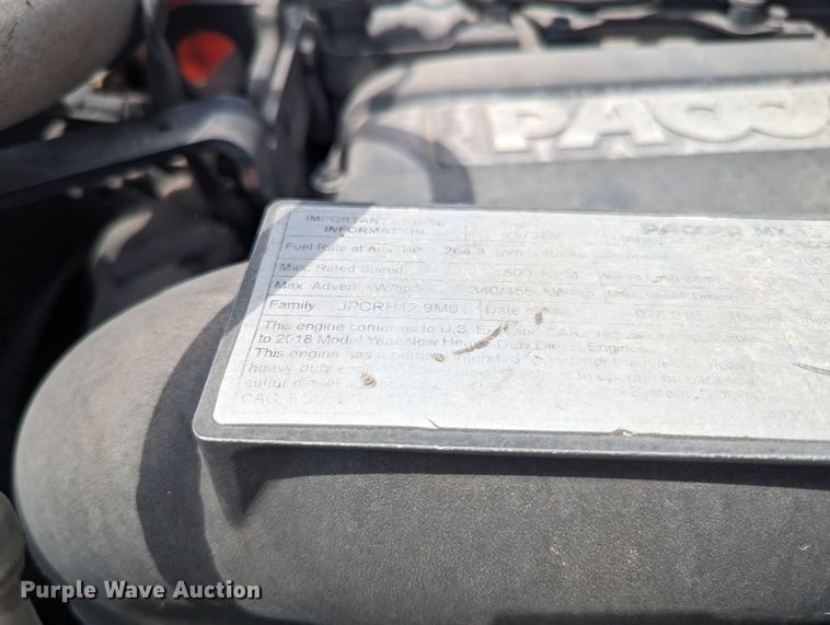 image for item MY9458 2019 Kenworth T680  semi truck