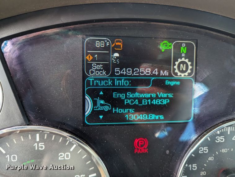 image for item MY9460 2019 Kenworth T680  semi truck