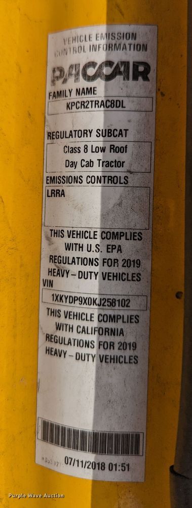 image for item MY9461 2019 Kenworth T680  semi truck