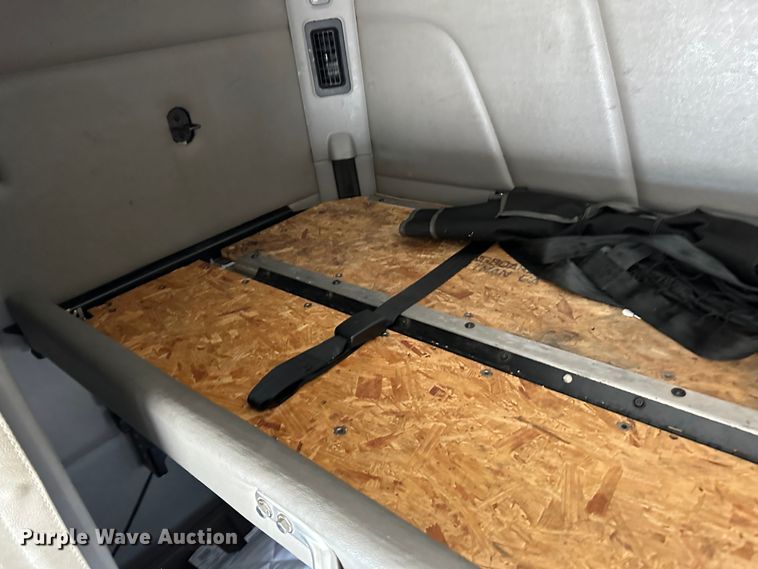 image for item NE9006 2016 Peterbilt 579  semi truck