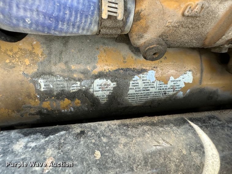 image for item NE9008 2005 Peterbilt 379  semi truck