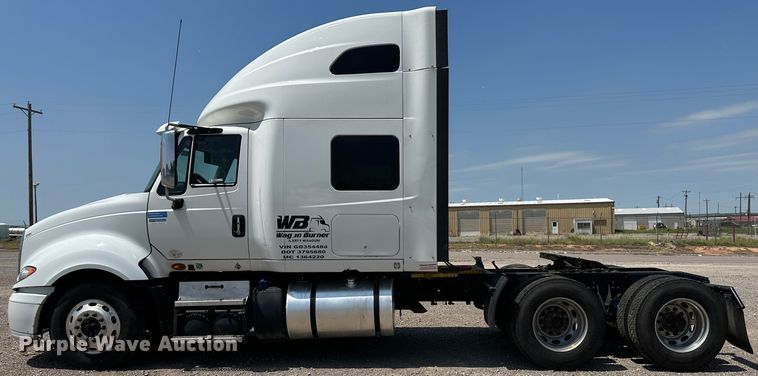 image for item NE9011 2016 International ProStar  semi truck