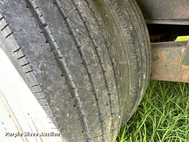 image for item NE9012 2020 PJ LD402  equipment trailer