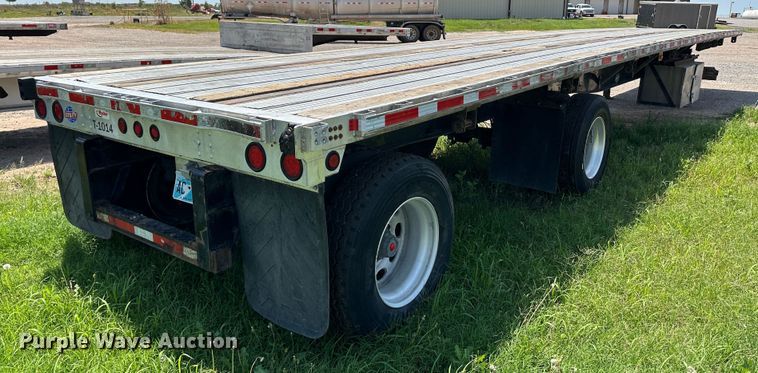 image for item NE9013 2013 Utility  flatbed trailer