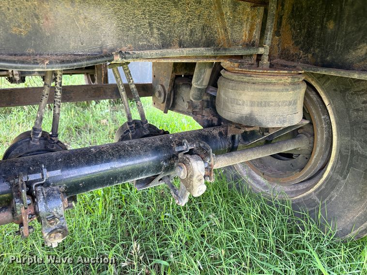 image for item NE9013 2013 Utility  flatbed trailer