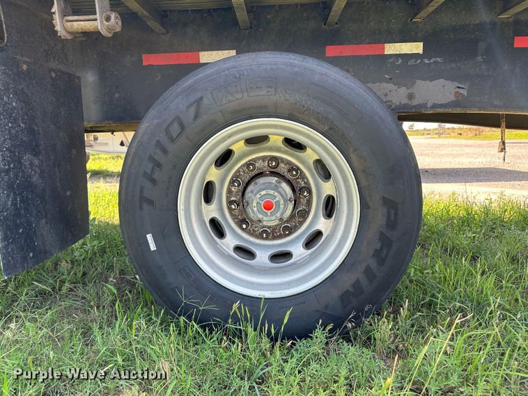 image for item NE9013 2013 Utility  flatbed trailer