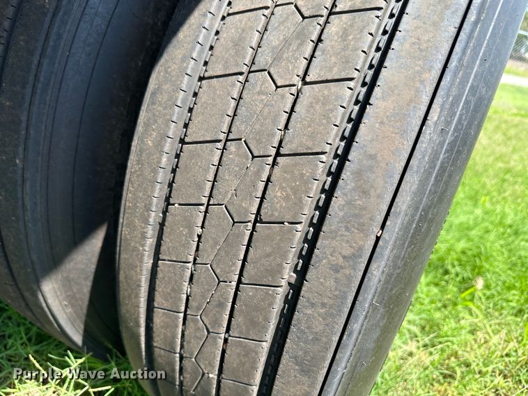 image for item NE9013 2013 Utility  flatbed trailer