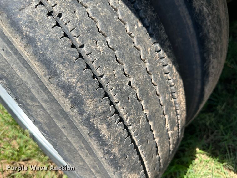 image for item NE9013 2013 Utility  flatbed trailer