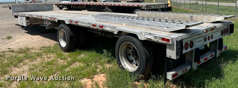 image for item NE9014 2013 Manac 13248B008  drop deck trailer