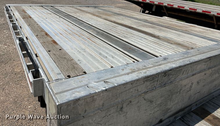 image for item NE9014 2013 Manac 13248B008  drop deck trailer
