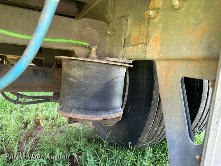 image for item NE9014 2013 Manac 13248B008  drop deck trailer