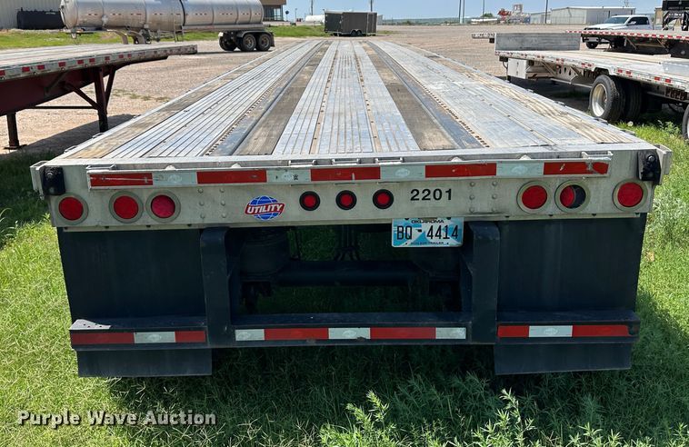 image for item NE9015 2015 Utility  flatbed trailer