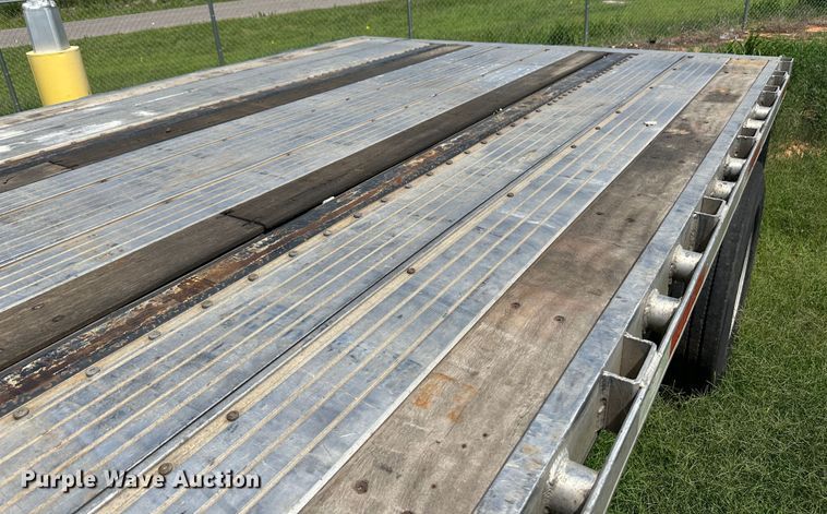 image for item NE9015 2015 Utility  flatbed trailer