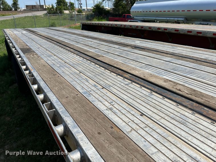 image for item NE9015 2015 Utility  flatbed trailer