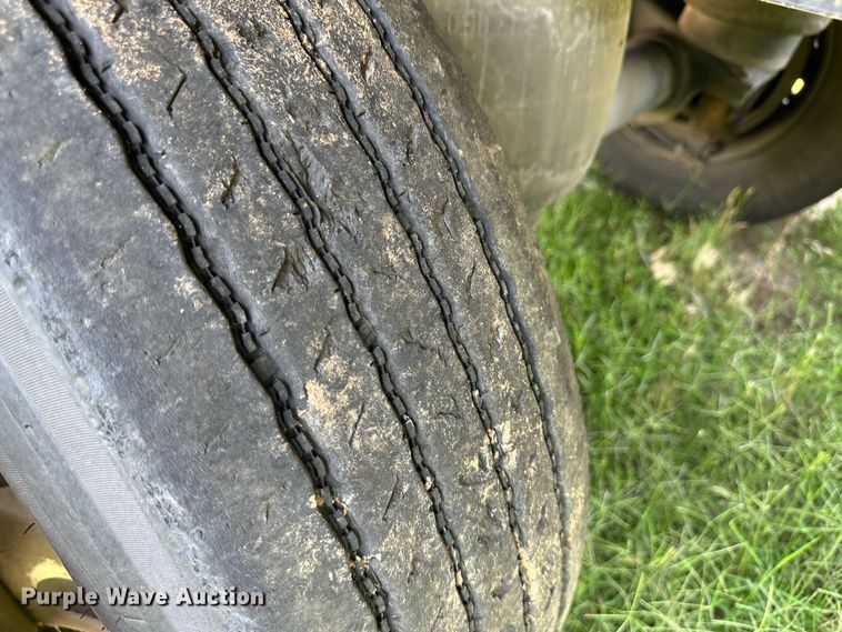 image for item NE9015 2015 Utility  flatbed trailer