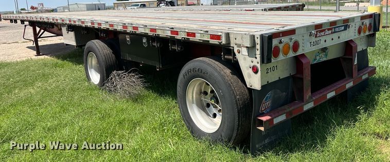 image for item NE9016 2014 Great Dane  flatbed trailer