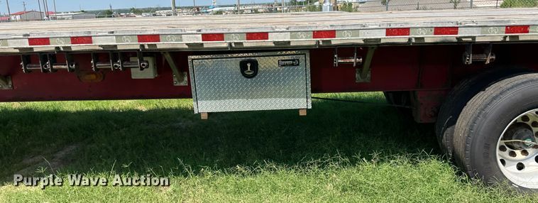 image for item NE9016 2014 Great Dane  flatbed trailer