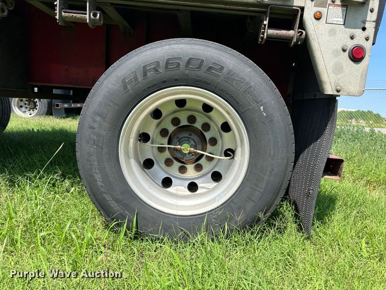 image for item NE9016 2014 Great Dane  flatbed trailer