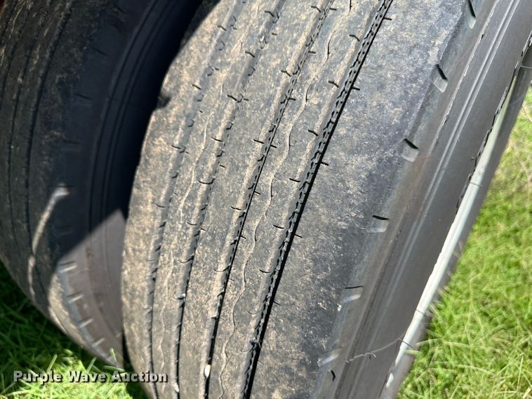 image for item NE9016 2014 Great Dane  flatbed trailer