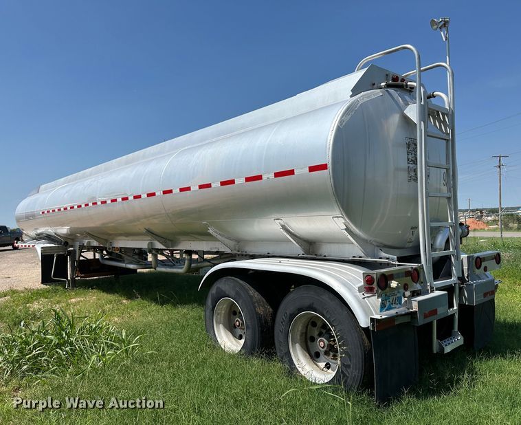 image for item NE9017 1996 Brenner  tank trailer