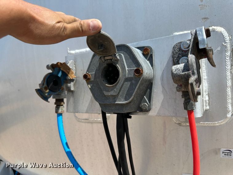 image for item NE9017 1996 Brenner  tank trailer