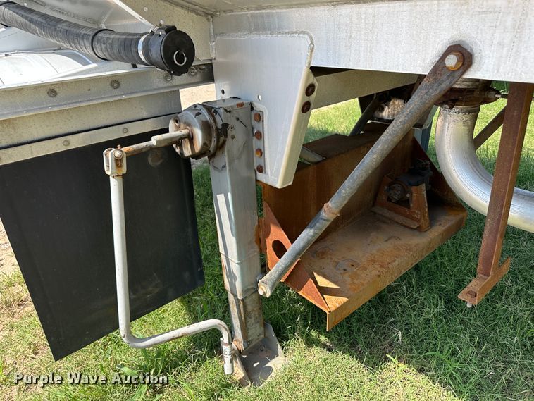 image for item NE9017 1996 Brenner  tank trailer