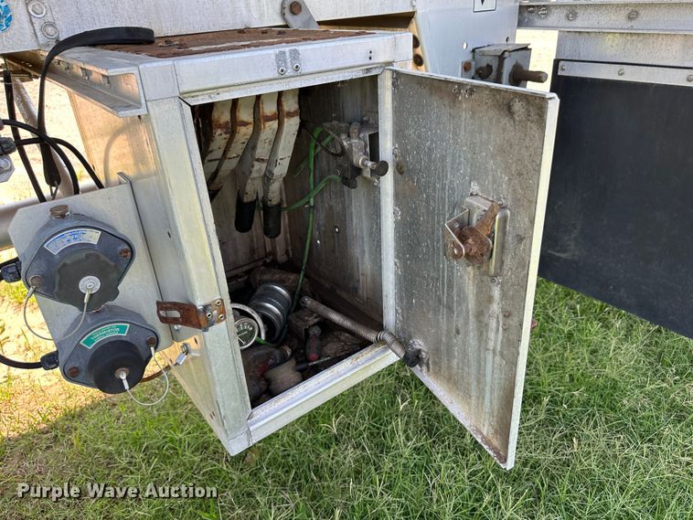 image for item NE9017 1996 Brenner  tank trailer