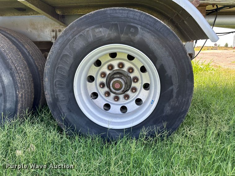 image for item NE9017 1996 Brenner  tank trailer