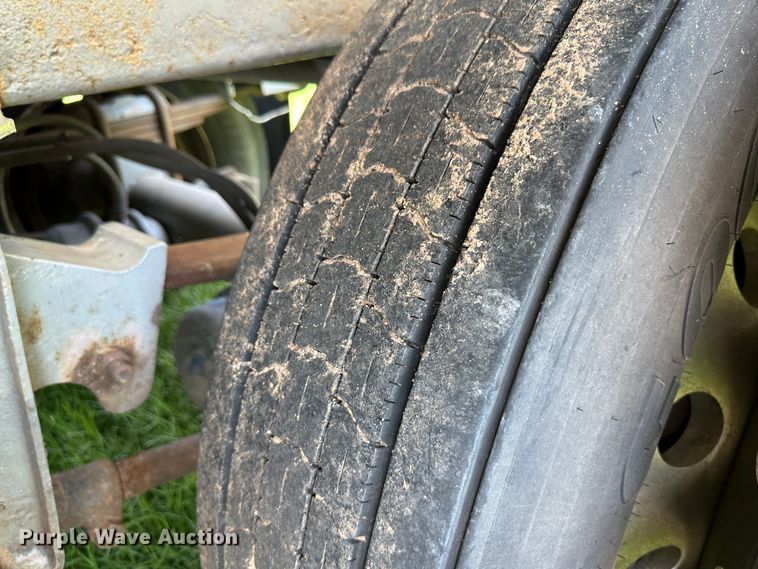 image for item NE9017 1996 Brenner  tank trailer