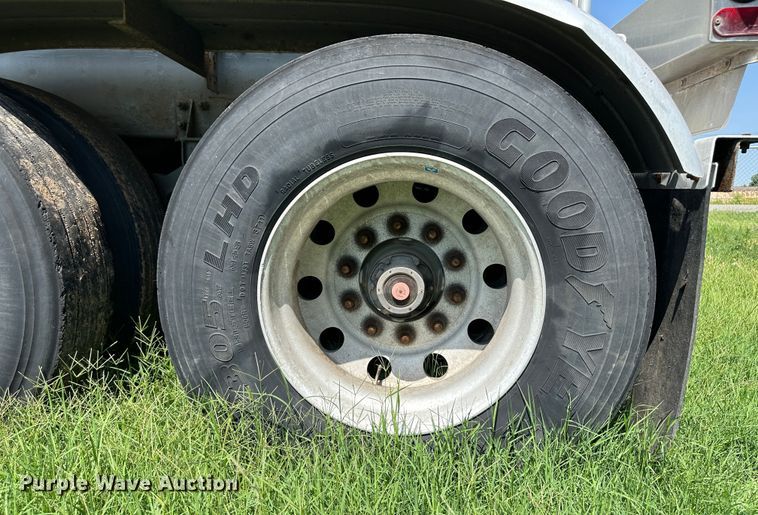 image for item NE9017 1996 Brenner  tank trailer