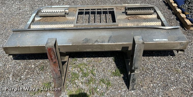 image for item NE9018 Truck parts