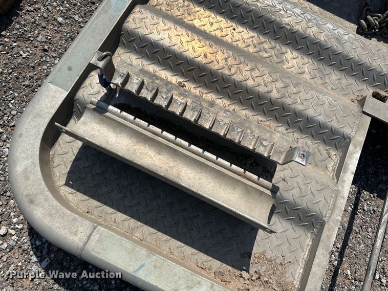 image for item NE9018 Truck parts