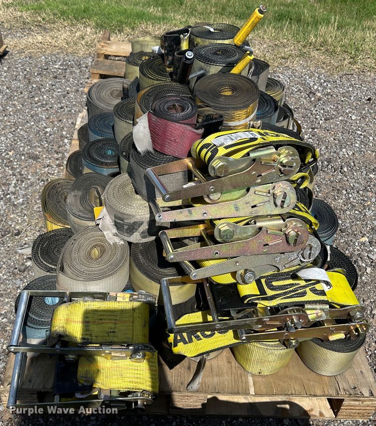 image for item NE9018 Truck parts