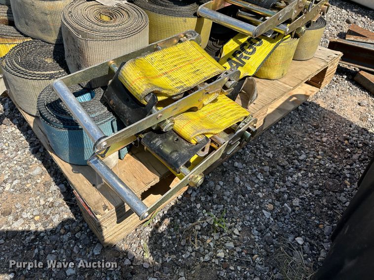 image for item NE9018 Truck parts