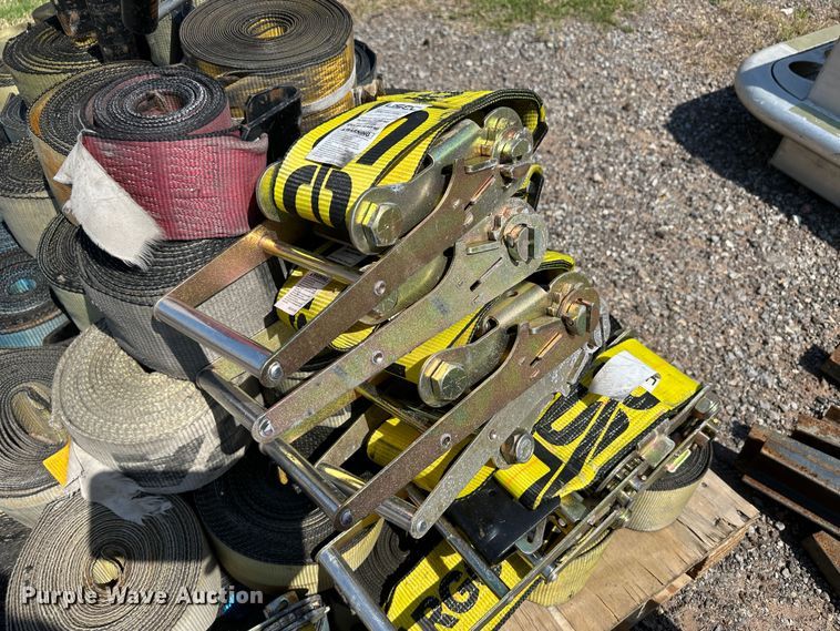 image for item NE9018 Truck parts