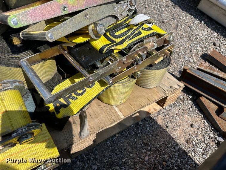 image for item NE9018 Truck parts