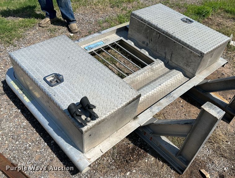 image for item NE9018 Truck parts