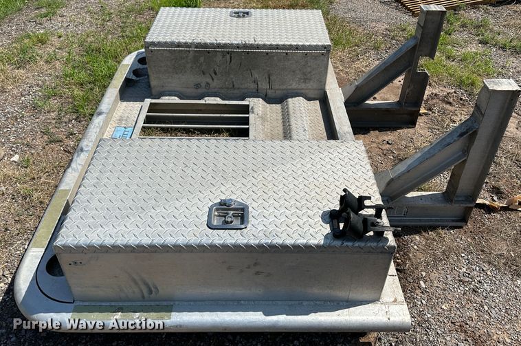 image for item NE9018 Truck parts