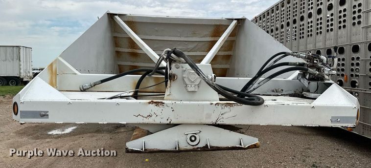 image for item NE9027 1985 Loln  bottom dump trailer