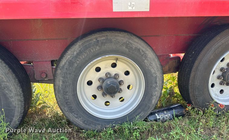 image for item NI9794 2022 Texas Pride CA84726KGN  car carrier