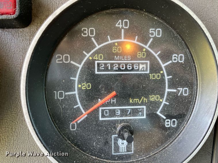 image for item NI9795 2008 Kenworth T370  box truck