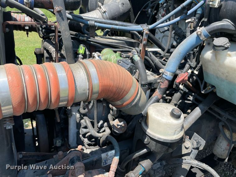 image for item NI9795 2008 Kenworth T370  box truck