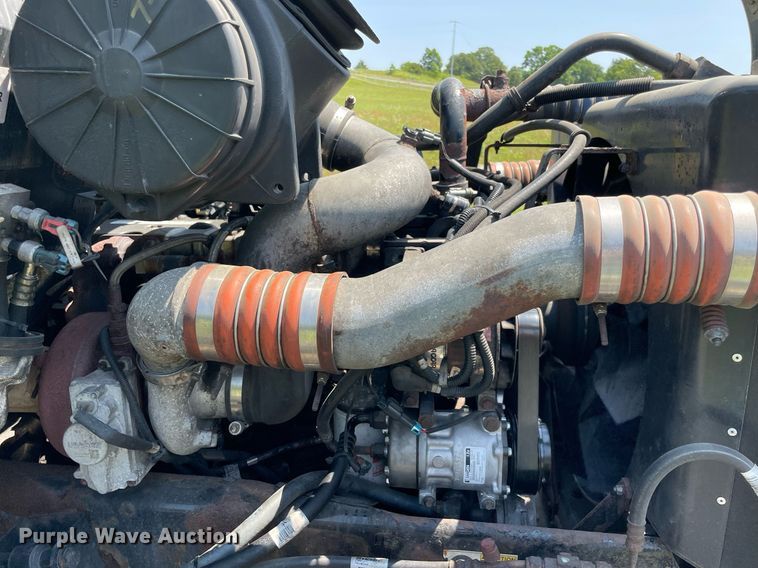 image for item NI9795 2008 Kenworth T370  box truck