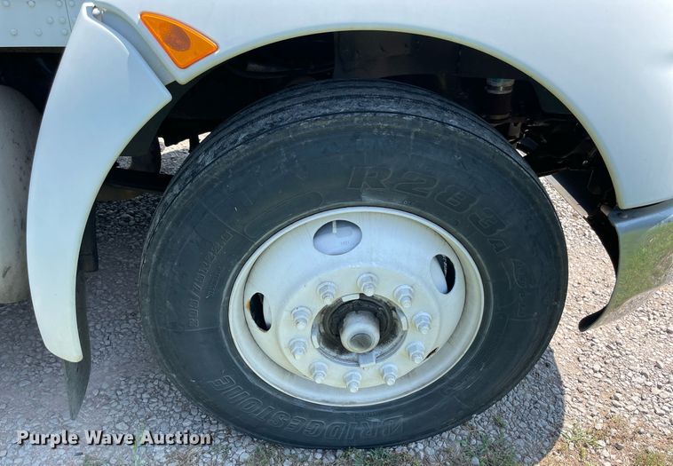 image for item NI9795 2008 Kenworth T370  box truck