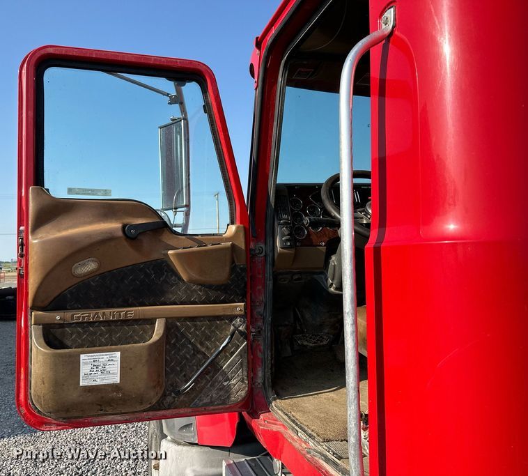 image for item NP9770 2008 Mack GU713  truck cab and chassis