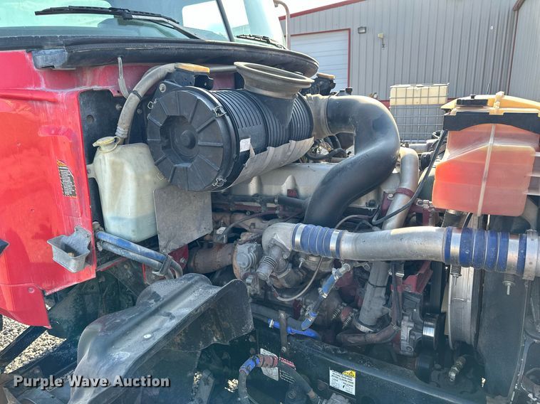 image for item NP9770 2008 Mack GU713  truck cab and chassis